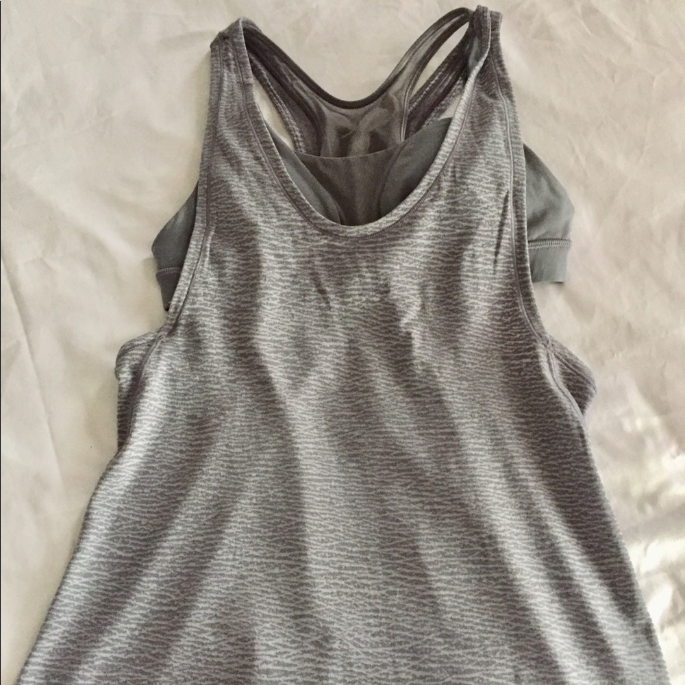 Lululemon Glide and Stride Tank w bra